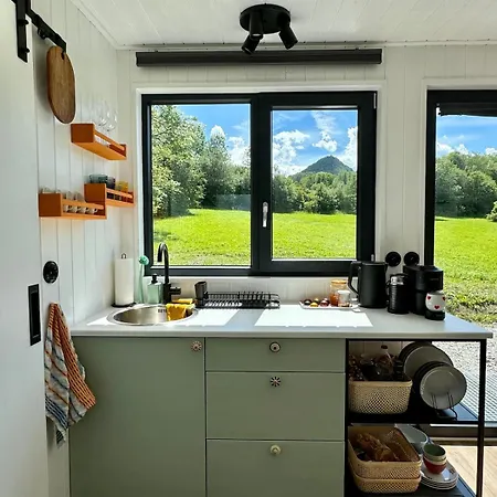 Tiny House Na Louce Pod Kopcem Apartmán